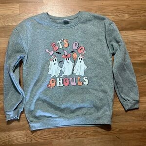 Gray Halloween Sweatshirt with Ghosts M